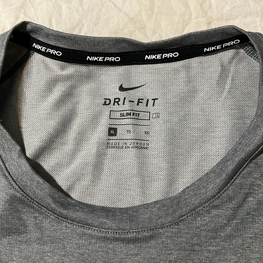 Mens Nike Pro XL training long sleeve shirt